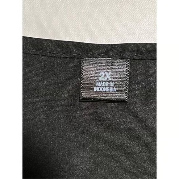 Women’s Cami/Layering Shell Black in Color Size 2X - Picture 3 of 6